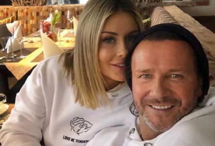 Syn Majdanów w objęciach ojca. Radosław Majdan dodał nowe zdjęcia z Heniem