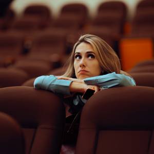 Dlatego ludzie przychodzą za wcześnie. Psychologia tłumaczy to zachowanie