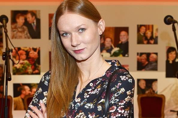 Zmiany u aktorki znanej z "Na dobre i na złe"! Katarzyna Dąbrowska przeszła metamorfozę