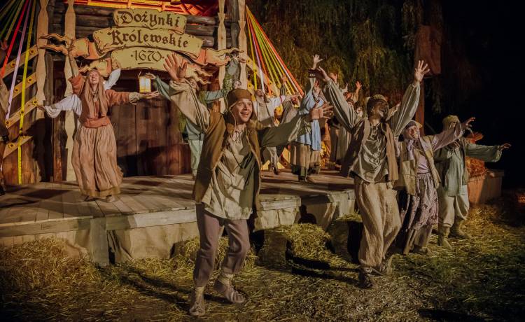 Dożynki Królewskie 1670 przyciągnęły tłumy i celebrytów, fot. materiały prasowe Netflixa