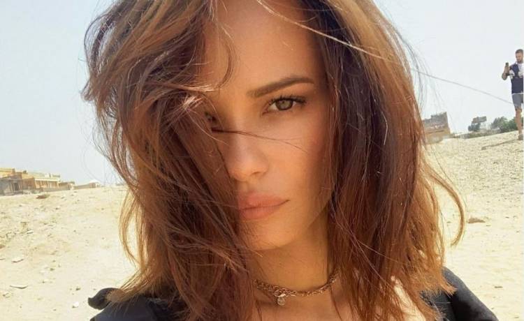 Natalia Szroeder pręży się przed obiektywem. Nagranie ze zmysłowej sesji zdjęciowej zachwyciło internautów!