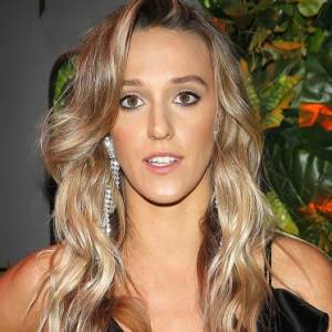 Aleksandra Żebrowska na zdjęciu wykonanym dwa dni po porodzie. W opisie apeluje do kobiet                                                                  