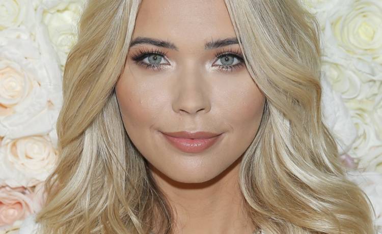 Sandra Kubicka prosto z basenu! Śmiała publikacja rozgrzała internautów [WIDEO]