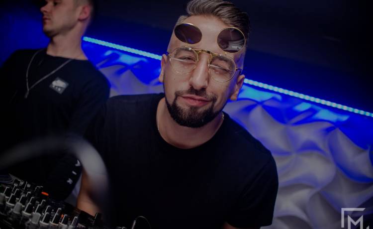 BEAUTY & The BEATS" oraz "ENJOY by TOM FORESTER" - sprawdź dwie ciekawe propozycje na weekendowe szaleństwo w Rust Club!