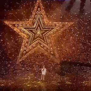 6-latka była wstrząśnięta tym, że juror wcisnął "złoty przycisk". Jej reakcja rozczuliła miliony widzów! [WIDEO]