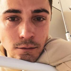 ReZigiusz znika z sieci. Jego dziewczyna doznała udaru mózgu. "Walczymy"