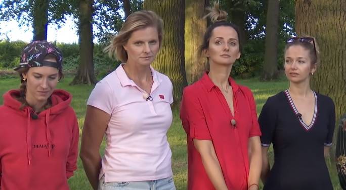 "Rolnik szuka żony 7". Wygrała przyjaźń? Jedna z kandydatek Pawła zdradziła to zdjęciem! 