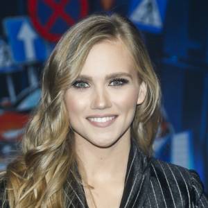 Agnieszka Kaczorowska chwali się niepublikowanymi kadrami z sesji ślubnej. "Nie wrzucałam, a są obłędne"