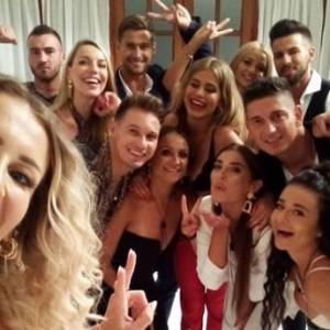 "Love Island". Nowy uczestnik programu dla singli jest ojcem. Wyznał, że ma syna