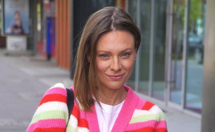 Magdalena Boczarska w elegancki sposób powitała Nowy Rok. Towarzyszyli jej partner i syn