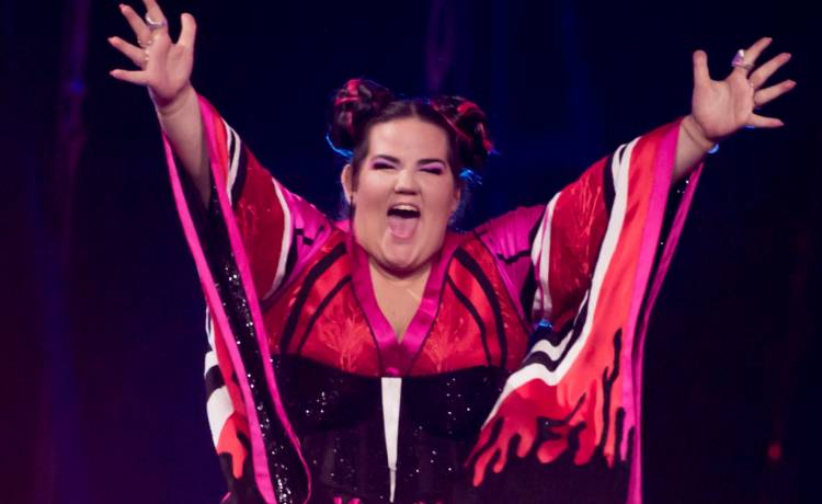 Eurowizja: Netta w stroju kąpielowym. Odsłoniła naprawdę sporo     
