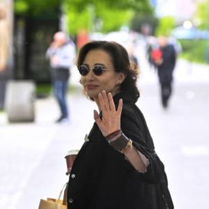 47-letnia Aleksandra Popławska w czerwonym stroju kąpielowym na jachcie! "Niby sztorm, ale w gruncie rzeczy ogień" [WIDEO]