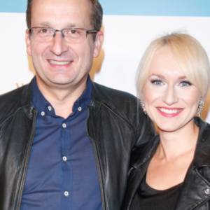 "Państwo z kartonu". Robert Górski stworzył z żoną nowy serial! Gdzie oglądać? Zobacz zwiastun!