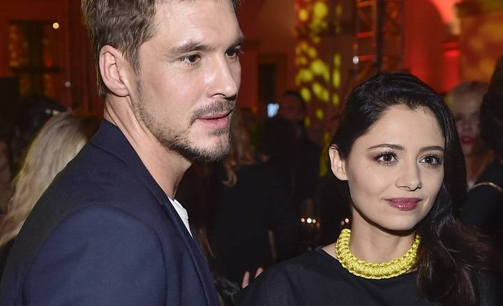  Mikołaj Roznerski został zapytany o jego wątek z Kalską w "M jak miłość". Wymowna odpowiedź aktora 