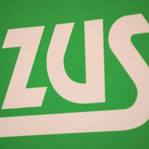 Nie wiesz, jak ubiegać się o rentę wdowią? ZUS podaje szczegółowe wytyczne