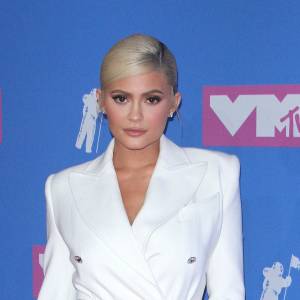 Kylie Jenner niczym narzeczona Frankensteina. Tak postanowiła wystąpić na tegorocznym Halloween [ZDJĘCIA]