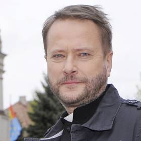 „Ojciec Mateusz” z nietypową propozycją dla widzów. TVP potwierdza 