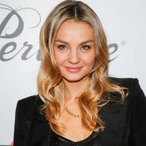 Małgorzata Socha po wizycie u fryzjera! Fani zachwyceni nowym wyglądem aktorki!                                                                       