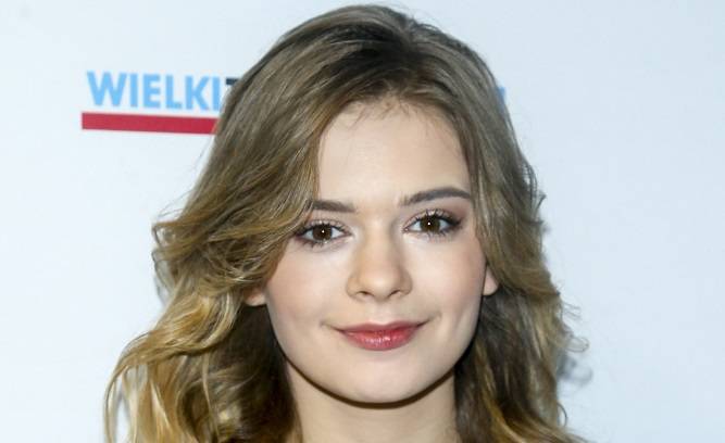 Julia Wróblewska wycofała się z show-biznesu. Co dzieje się dziś z gwiazdą "Tylko mnie kochaj"? [FOTO]