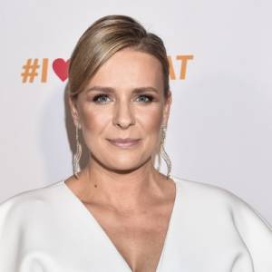 Aneta Zając zrezygnowała z blondu? Wybrała oryginalny kolor! Metamorfoza aktorki robi wrażenie [ZDJĘCIA]