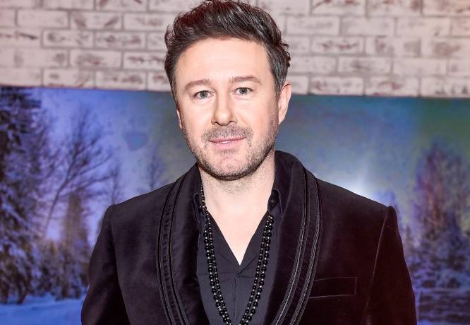 Andrzej Piaseczny po raz pierwszy opowiedział o swoim związku. Poruszył też temat ślubu