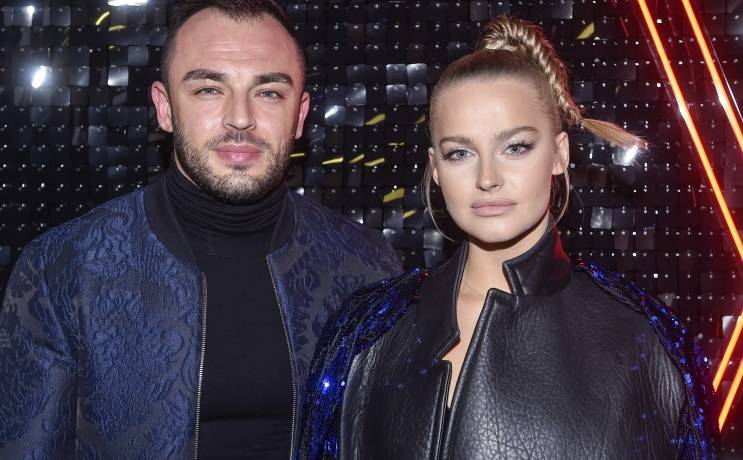 Karolina Pisarek i Roger Salla wzięli ślub! Zdjęcia obiegły sieć [ZDJĘCIA]