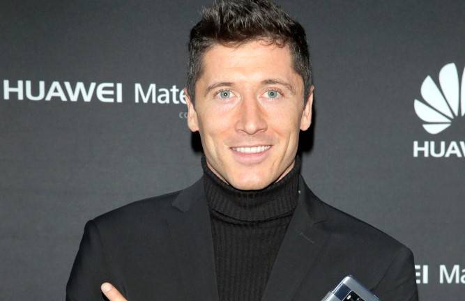 "Forbes" i lista najbardziej wpływowych influencerów! Ranking otwiera Robert Lewandowski! Kto jeszcze się w nim znalazł? 