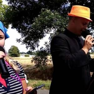 Najnowszy przebój Cleo w wersji... pielgrzymkowej! Sprawdź "Za krokiem krok" [WIDEO]