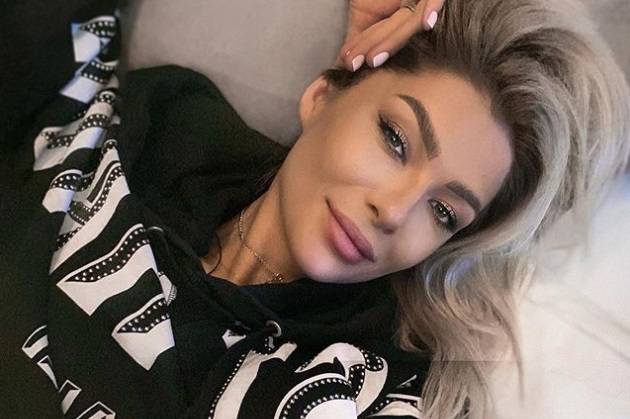 Dramat gwiazdy "Warsaw Shore". Jej ukochany w poważnym stanie trafił do szpitala. Oboje zakazili się koronawirusem