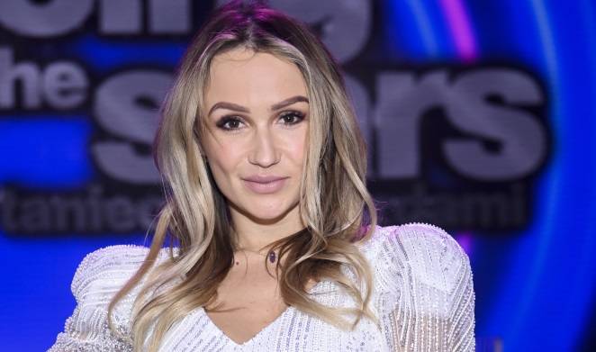 Sylwia Madeńska prezentuje apetyczne ciało, pozując w stroju kąpielowym. Uczestniczka "Tańca z Gwiazdami" tak pozdrawia z kolejnej wakacyjnej podróży! [ZDJĘCIE]