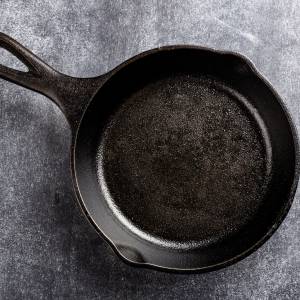 Co zrobić z zepsutą patelnią? Sprawdź, gdzie ją wyrzucić