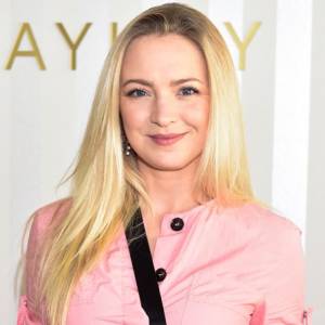 Barbara Kurdej-Szatan wraz z siostrą pozują w bikini. "Pomyślałam, że to zdjęcie z lustrem"                                                     