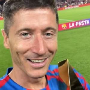 Robert Lewandowski z pierwszym golem dla FC Barcelony. Wystarczyły trzy minuty! [WIDEO]