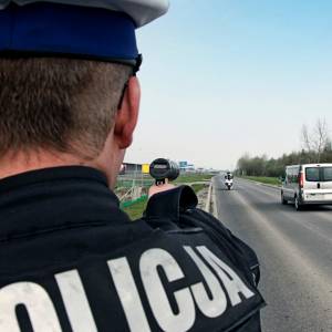 Ostrzegał w sieci przed kontrolą prędkości. Policjanci mu odpowiedzieli