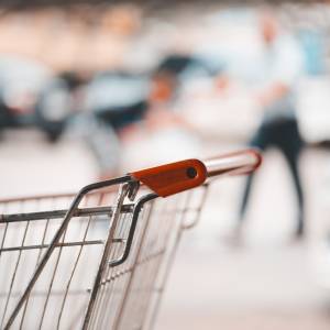 Popularna sieć wycofuje partię talerzy. GIS publikuje ostrzeżenie