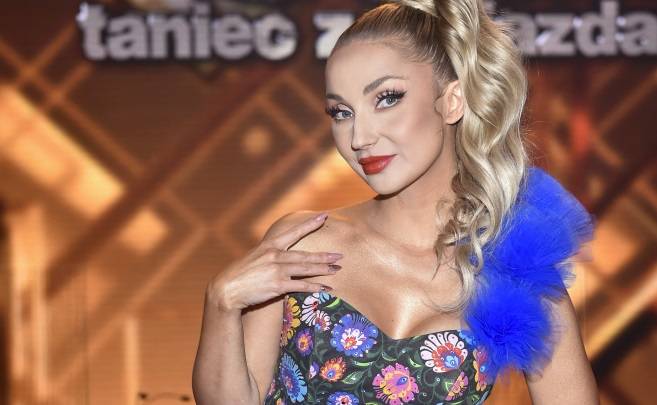 Cleo niemal całkiem odmieniona. Artystka ma dla fanów dobre wieści! [WIDEO]