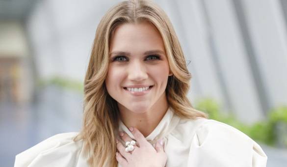 Agnieszka Kaczorowska na wakacjach. Tak aktorka szalała z córkami nad morzem! "Cudowne chwile" [WIDEO]