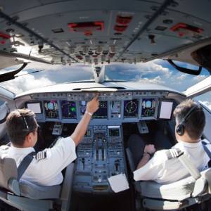 Pilot Ci tego nie powie. Cała prawda na temat samolotowych mitów!