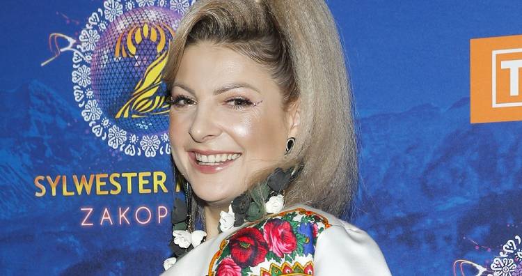 Magda Narożna w kreacji z prześwitami. "Aż dech zapiera z zachwytu" - komentują internauci 