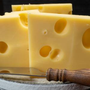 Mało kto wie, jak zdrowy jest ten ser! Warto dodać go do swojej diety