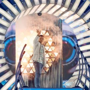 "Big Brother 2". Wiktor kontuzjowany po spotkaniu z Łukaszem. Stracił zęba!