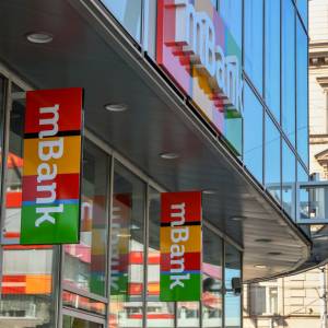 "ęśąćż, test" - dostaliście takie wiadomości od mBanku? Nie logujcie się do aplikacji mobilnej! 