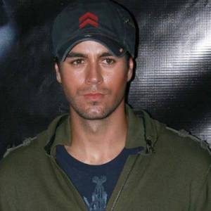 Enrique Iglesias jako... zabawny tata! Urocze nagranie z dziećmi skradło serca fanów [WIDEO]