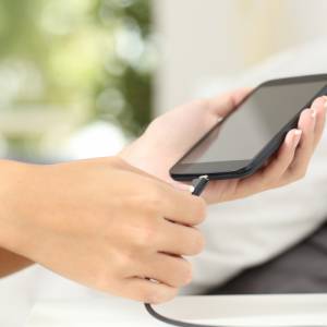 Telefon znanej firmy eksplodował w środku nocy. Jest ofiara śmiertelna