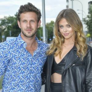 Joanna Opozda eksponuje ciało w seksownym body. Komentarz Antoniego Królikowskiego rozbija bank! [ZDJĘCIE]                       