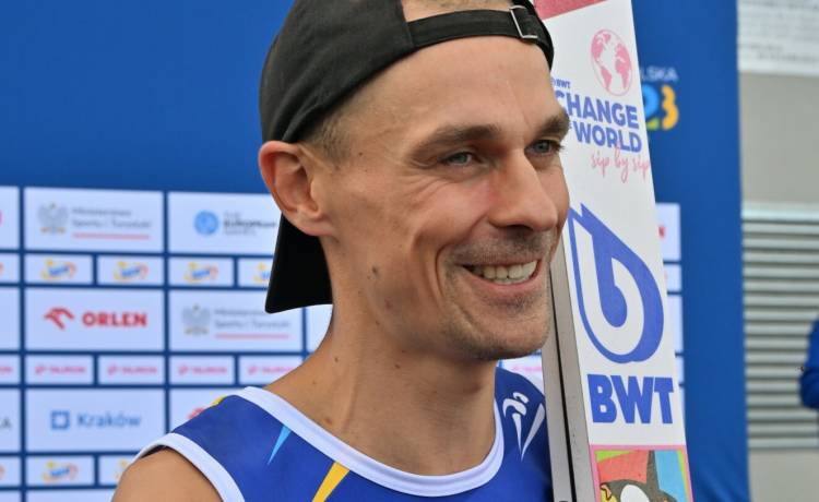 Piotr Żyła i Marcelina Ziętek na zdjęciach z wesela i ślubu! Fani: "Gratulacje i wszystkiego najlepszego na nowej drodze"