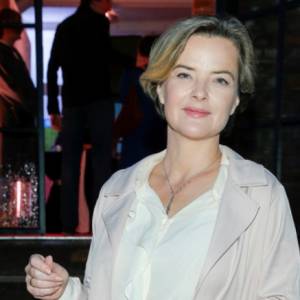 Monika Zamachowska w bikini. Dziennikarka żartuje: "Może trochę tłustawa, ale szczęśliwa"