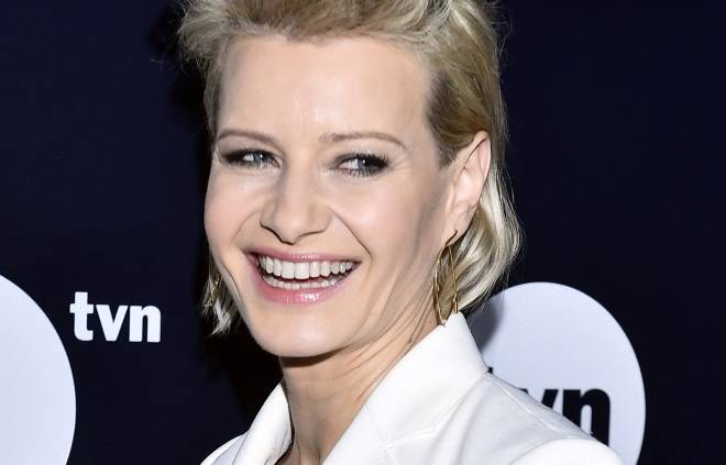 Fryzura Małgorzaty Kożuchowskiej zaskakuje! Zamiast blond pasm: rude loki! [ZDJĘCIE]       