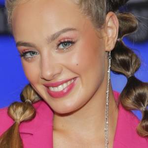 Wiktoria Gąsiewska odsłoniła ciało, prezentując niewielki tatuaż. Tak powitała jesień! "Jest ogień" [ZDJĘCIA]