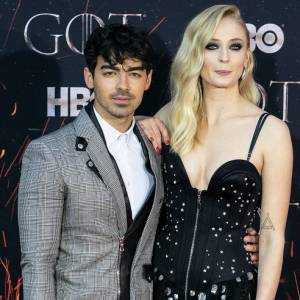 Gwiazda "Gry o tron" wzięła ślub z popularnym muzykiem! 